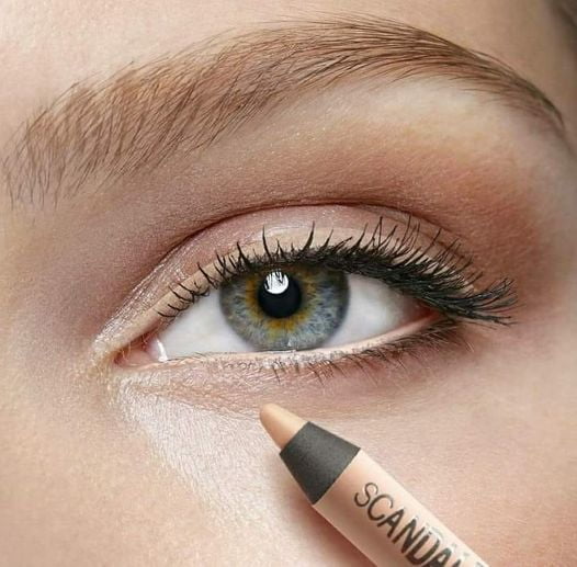 Rimmel Scandaleyes Waterproof Kohl Kajal, Nude 005 3 Rimmel Scandaleyes Waterproof Kohl Kajal, Nude 005 - Image 3