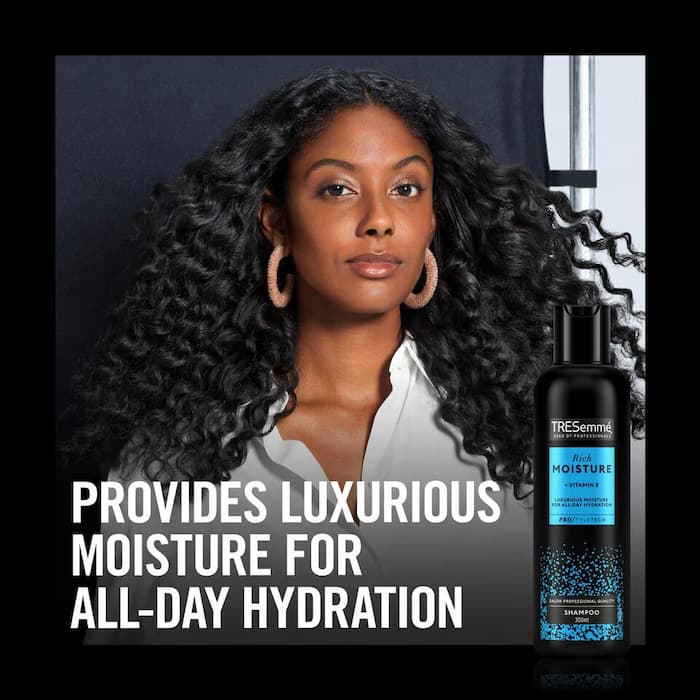Tresemme Rich Moisture Shampoo For Dry Hair, 300 ml 2 Tresemme Rich Moisture Shampoo For Dry Hair, 300 ml - Image 2