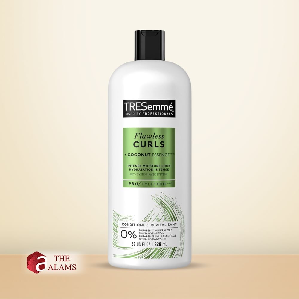Tresemme Flawless Curls Shampoo & Conditioner Set, 828 ml 3 Tresemme Flawless Curls Shampoo & Conditioner Set, 828 ml - Image 3