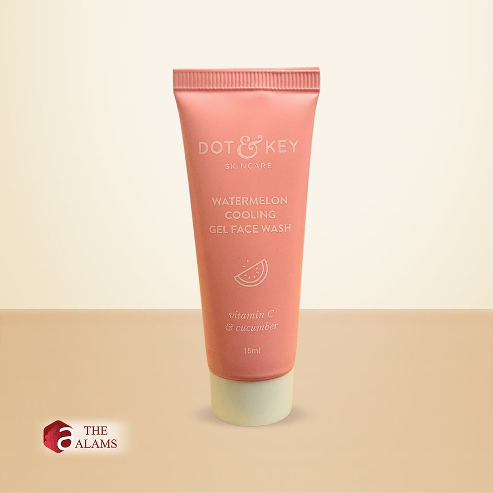 Dot & Key Watermelon Cooling Gel Face Wash MINI, 15 ml 1 Dot & Key Watermelon Cooling Gel Face Wash MINI, 15 ml
