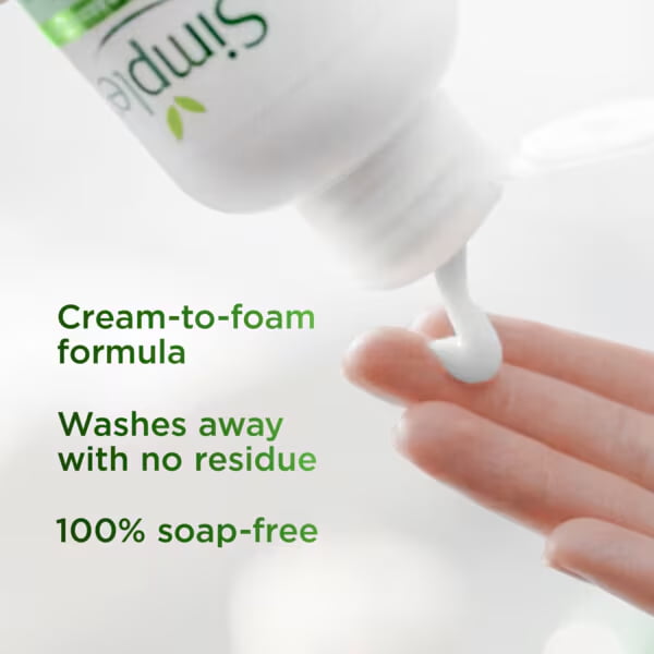 Simple Replenishing Cream Cleanser With 11% Ceramide Boosters, 230 ml 3 Simple Replenishing Cream Cleanser With 11% Ceramide Boosters, 230 ml - Image 3