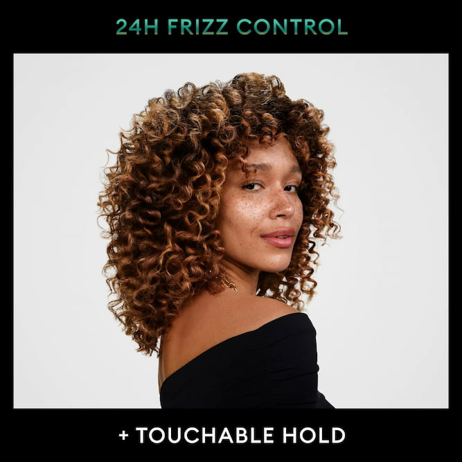 Tresemme Bouncy Curls Defining Hair Mousse, 297 g 2 Tresemme Bouncy Curls Defining Hair Mousse, 297 g - Image 2